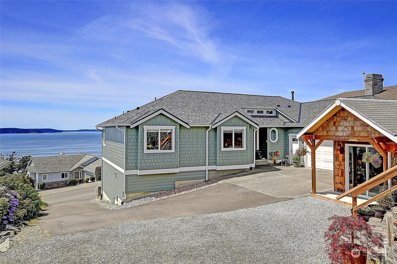 290 Burke Drive photo 1