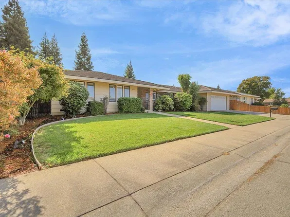 1690 Sharon Dr, Yuba City, CA 95993