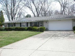 3734 Cherrywood Ln, Toledo, OH 43615