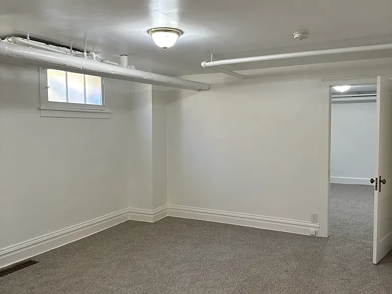 647 N Ogden St #647 — Photo 24
