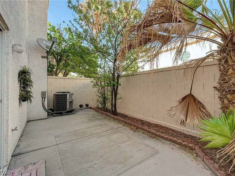 8039 Teresita Ave — Photo 45