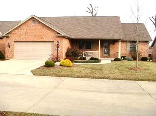 1217 Deerfield Cir #18, Hamilton, OH 45013