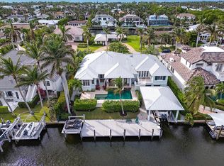 1925 7th St S, Naples, FL 34102