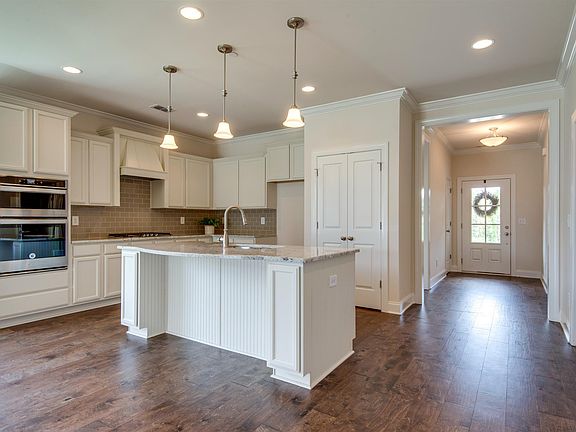 5th image of 611 Riverdene Dr #22