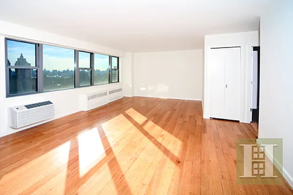 Sold by Halstead Real Estate | media 2