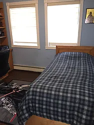 Rented by Metroline Realty