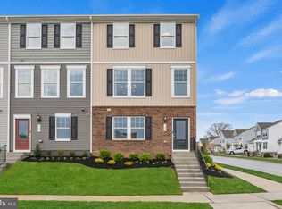 467 Presidents Pointe Ave, Ranson, WV 25438