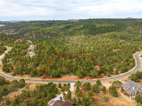 662 S Zion Dr, Kanab, UT 84758