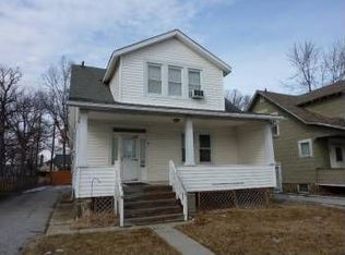 4 Irving Pl, Pikesville, MD 21208