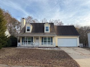 221 Twin Falls Dr, Simpsonville, SC 29680