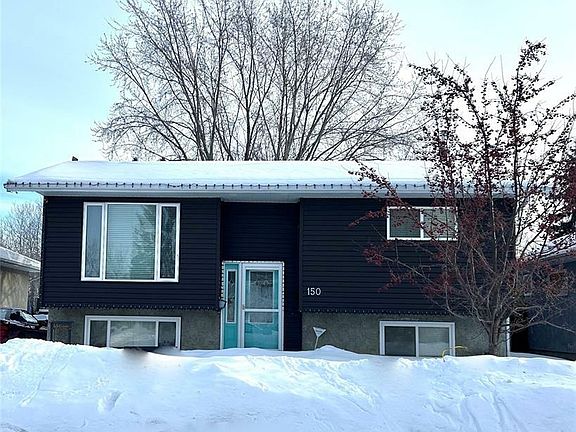2nd image of 150 Macdowall Cres