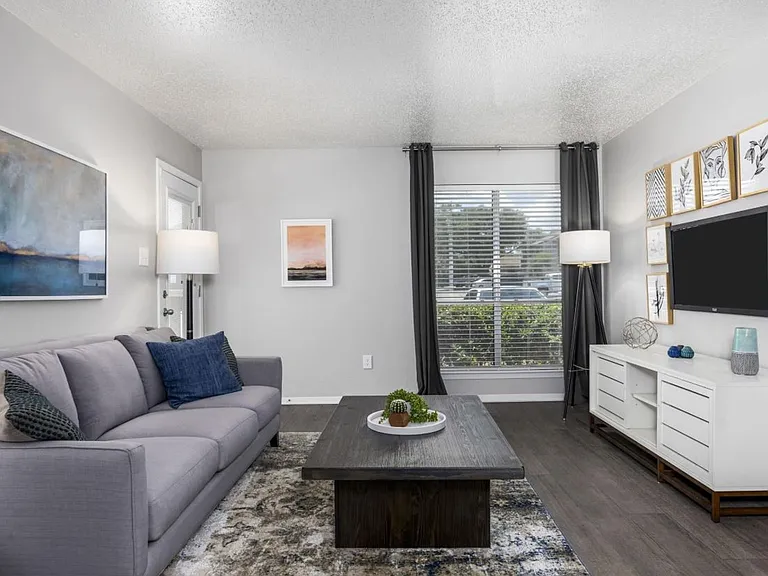 The Parker Apartments — Photo 10