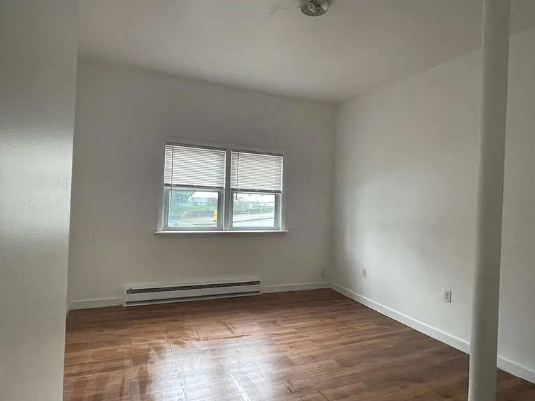 241 Sayles Ave #1 — Photo 8
