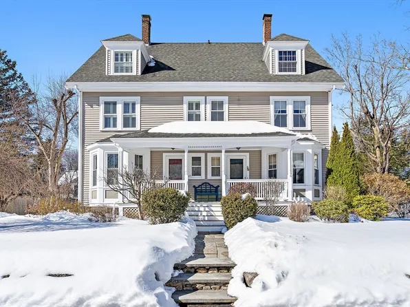 150 Hubbard St #B, Concord, MA 01742