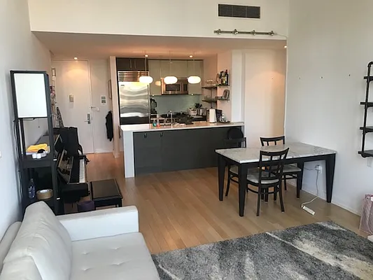 Rented by Modern Spaces | media 23