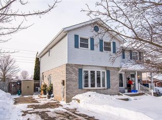 34 Sacha Rd, Cambridge, ON N3C4A1