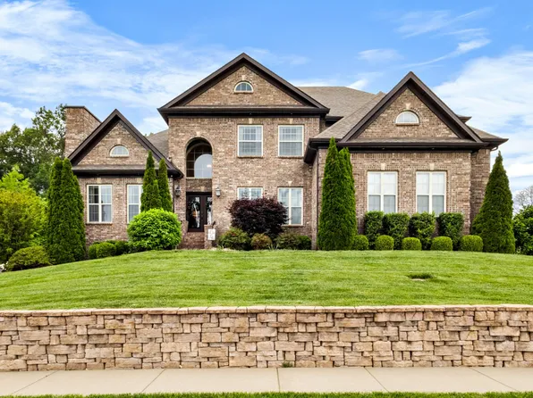 1424 Collins View Way, Clarksville, TN 37043