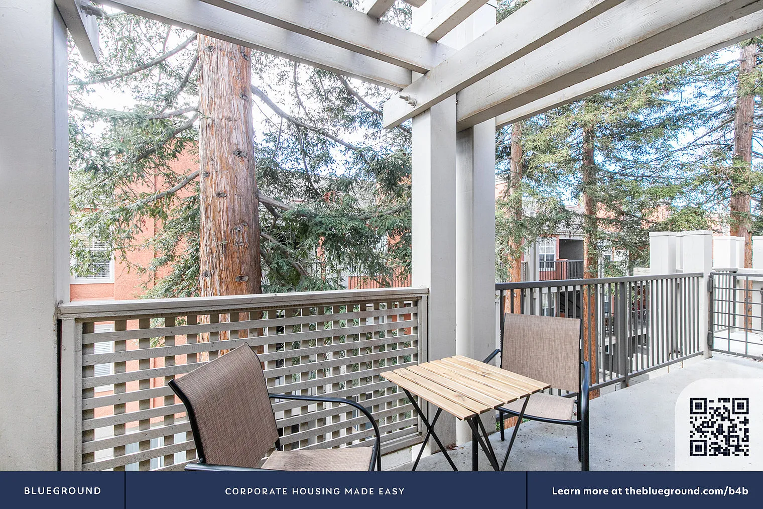2 bed, 2.0 bath, 1012 sqft, $3,920 — Photo 4