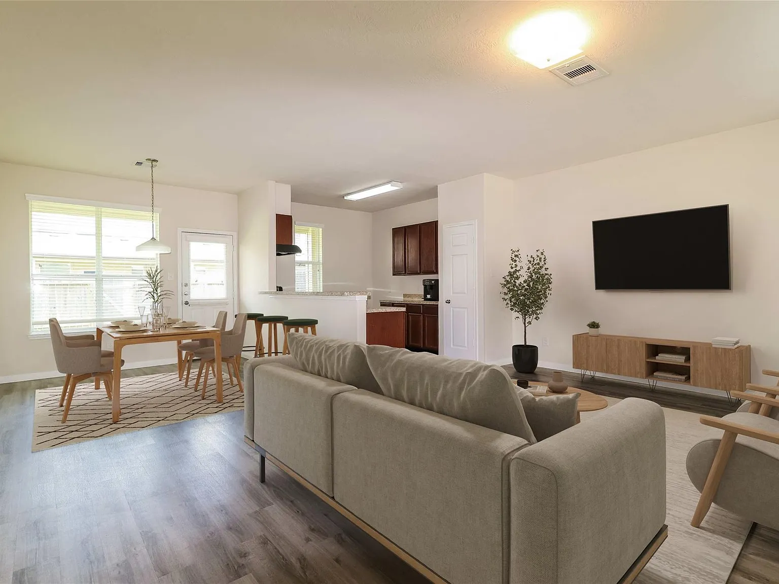 3 bed, 2.5 bath, 1669 sqft, $1,815 — Photo 3