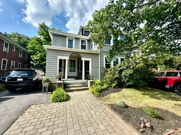 9-11 Chaske Ave #1, Auburndale, MA 02466