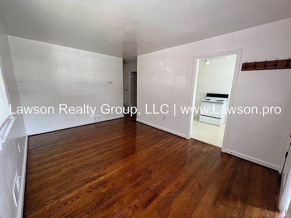 3rd image of 338 Forest Hill Ave NE