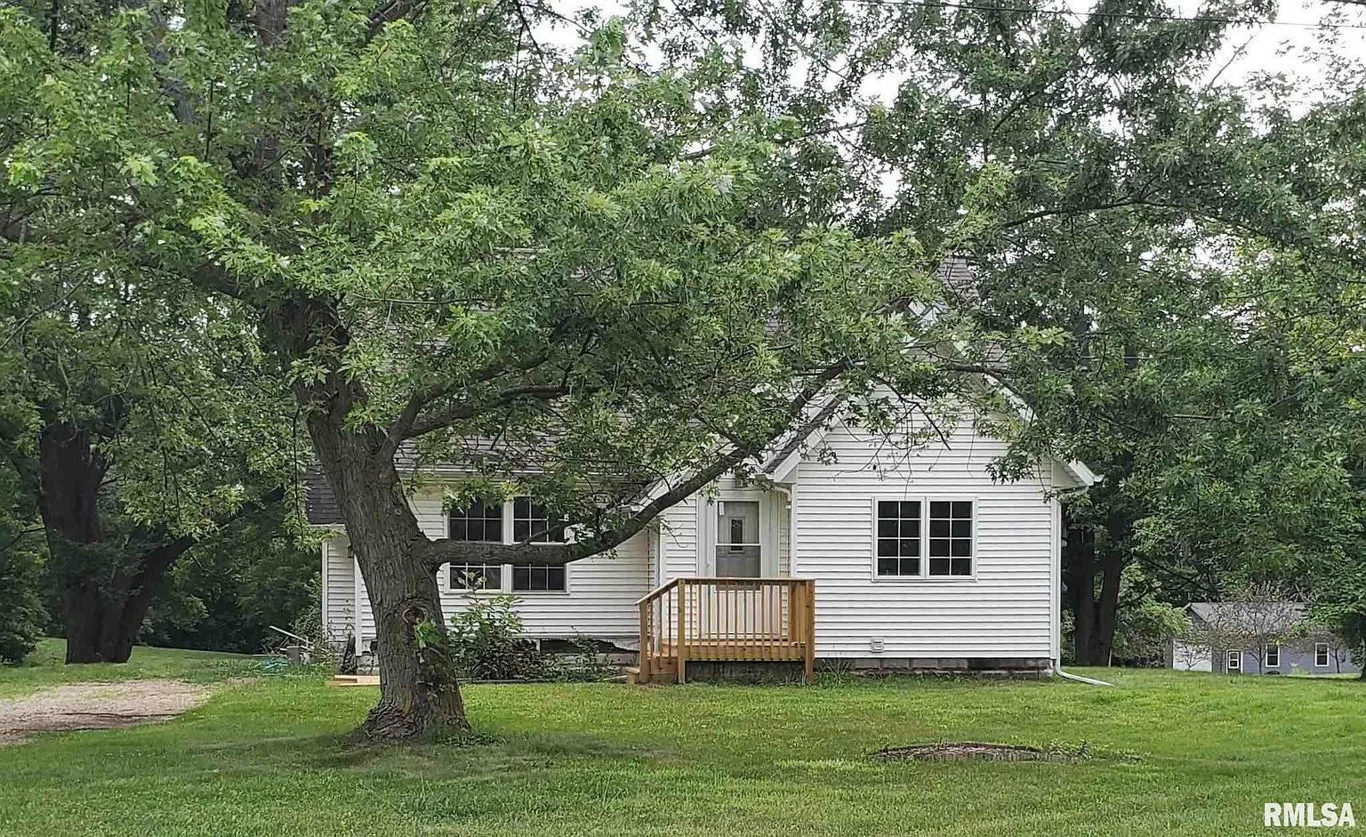 305 S Cummings Ln photo 1