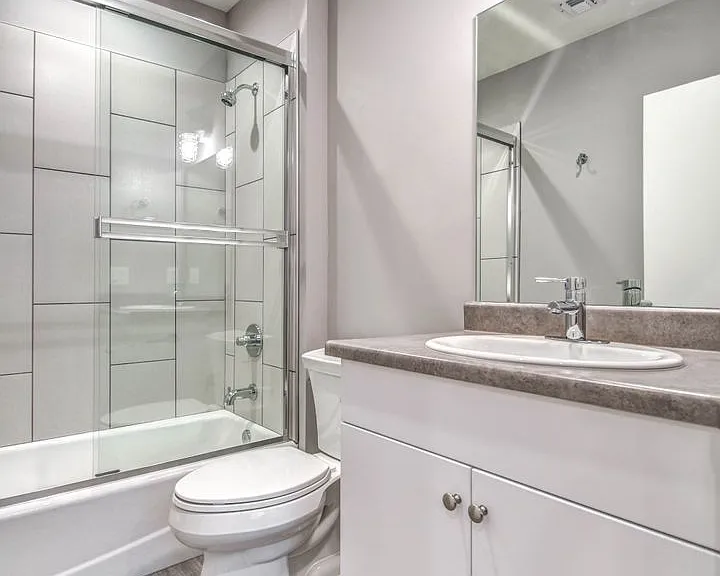 1037 S Farmer Ave — Photo 16