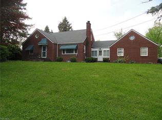 1241 Tallmadge Rd, Kent, OH 44240