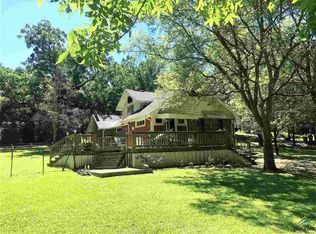 154 8th St, Rusk, TX 75785