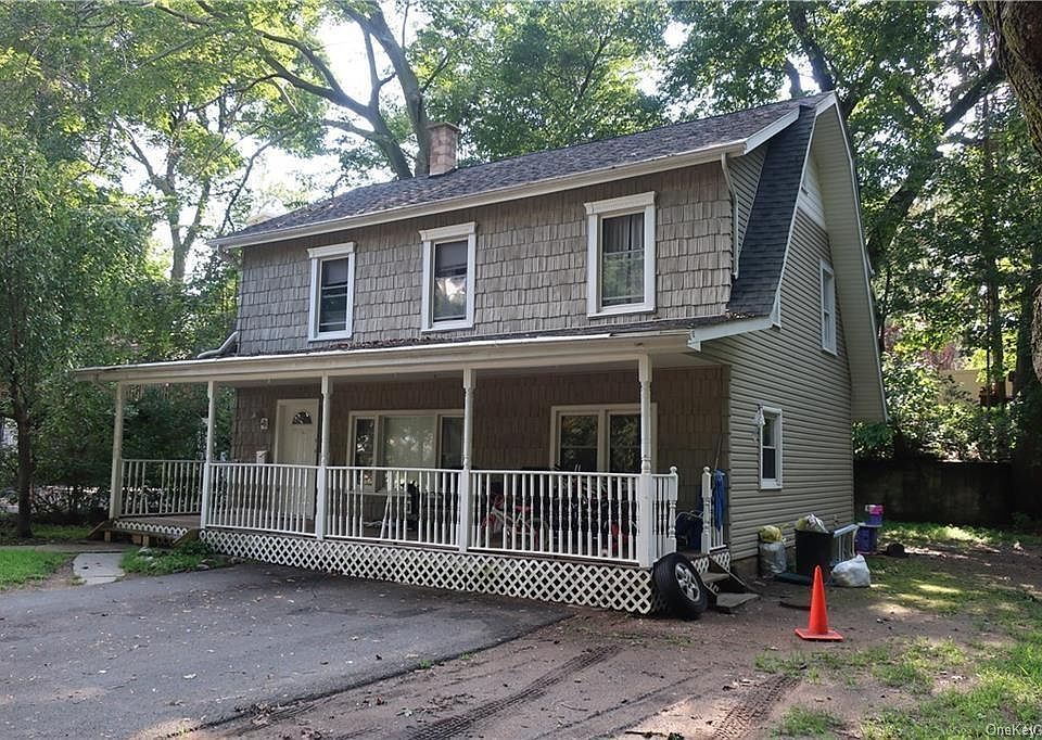 1st image of 3 Abby Park Ln Floor 1