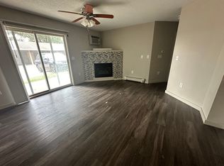 952 Boston Way #10, Coralville, IA 52241