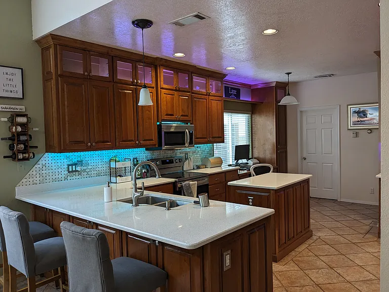 11315 Malaguena Ln NE — Photo 2