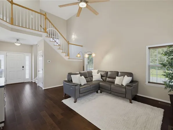 111 Tree Top Ln, Stokesdale, NC 27357