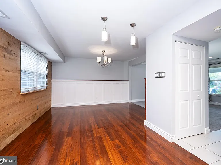 6517 Jefferson Ct — Photo 7