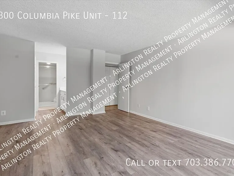 5300 Columbia Pike #112 — Photo 9
