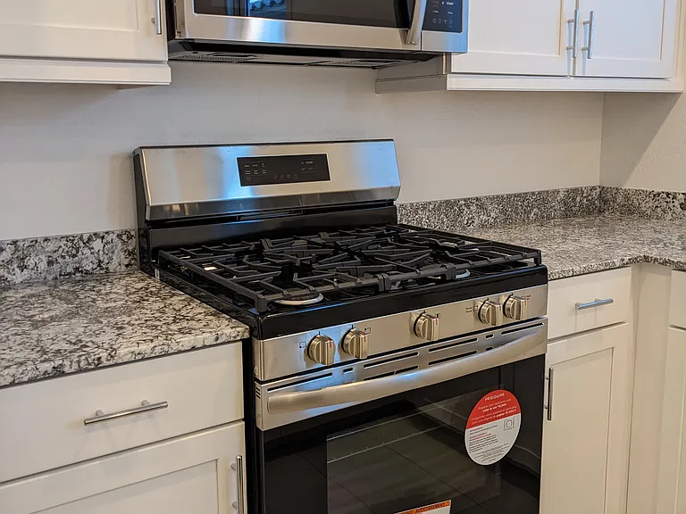Microwave & oven
