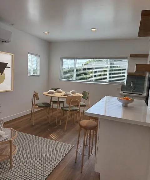 3510 Maceo — Photo 8