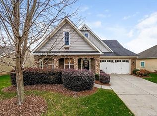 8632 Sequoia Grove Ln, Charlotte, NC 28214