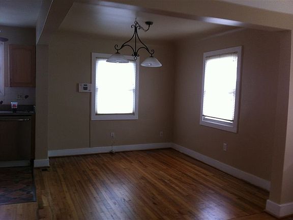 Browning dining room