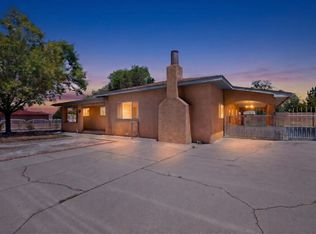 736 Kentucky St SE, Albuquerque, NM 87108