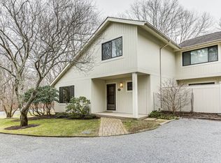 197 Treescape Dr, East Hampton, NY 11937