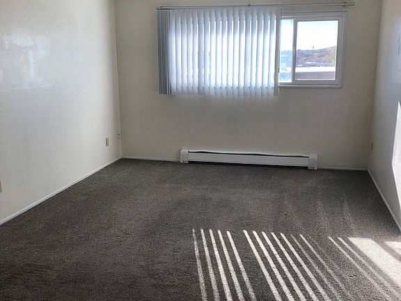 5th image of 1820 Mactavish Ct #125