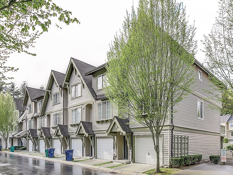 1st image of 18270 NE 97th Way Unit 106