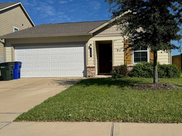 109 Avalon Dr, Huntsville, TX 77320