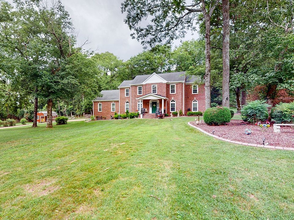 1st image of 414 Cross Creek Ct