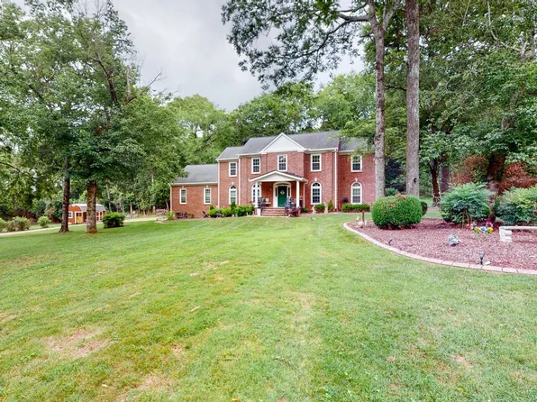 414 Cross Creek Ct, Franklin, TN 37067