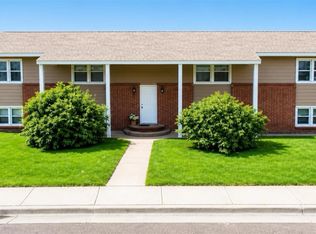 105 Sunset Dr, Loomis, NE 68958