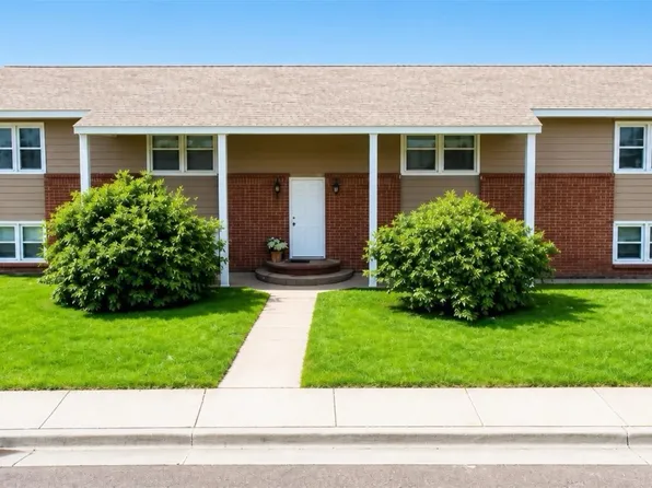 105 Sunset Dr, Loomis, NE 68958