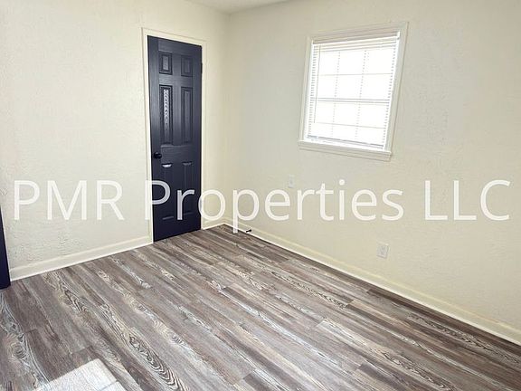 5th image of 708 NW 34th St