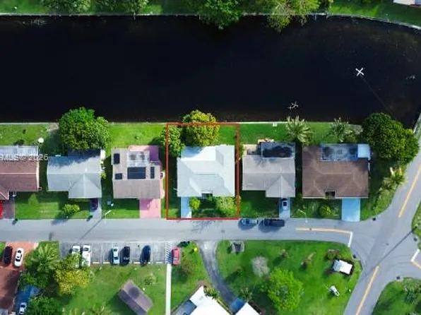 6013 NW 68th Ave, Tamarac, FL 33321
